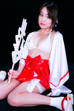 小村春色成刚