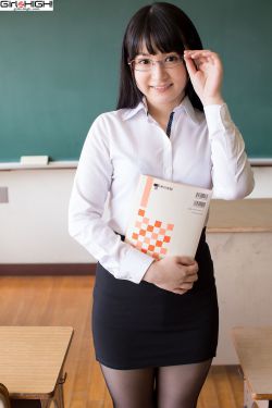 小东西你喷的到处都是若若
