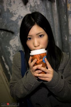 色综合台湾佬中文娱乐网