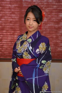 偷看女浴室